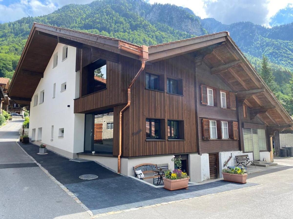 Beim Brunnen Apartment Gsteigwiler Exterior photo